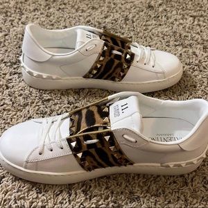 Shoes Valentinos Garavani women